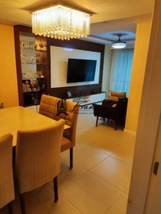 Imagem Apartamento com 3 Quartos à Venda, 105 m² em Icaraí - Niterói