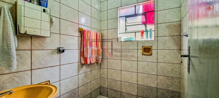 Imagem Casa com 5 Quartos à Venda, 220 m² em Parque Santo Antônio (jacaré) - Cabreúva