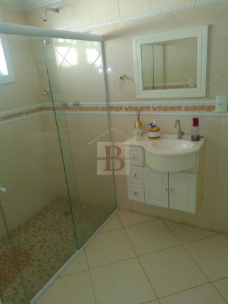 Imagem Casa com 6 Quartos à Venda, 600 m² em Pendotiba - Niterói Imagem Casa com 6 Quartos à Venda, 600 m² em Pendotiba - Niterói