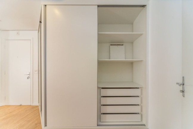 Imagem Apartamento com 1 Quarto à Venda, 30 m² em Moema - São Paulo