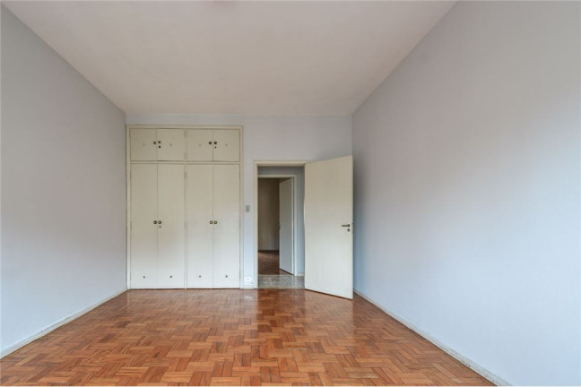 Imagem Imóvel com 3 Quartos à Venda, em Vila Buarque - São Paulo Imagem Imóvel com 3 Quartos à Venda, em Vila Buarque - São Paulo