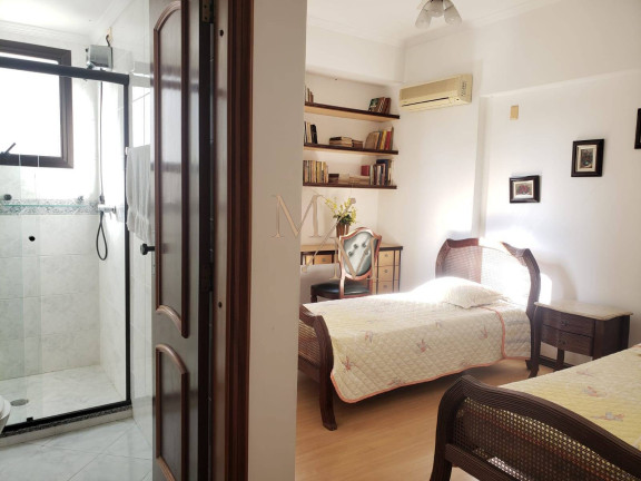 Imagem Apartamento com 3 Quartos à Venda, 254 m² em Gonzaga - Santos Imagem Apartamento com 3 Quartos à Venda, 254 m² em Gonzaga - Santos
