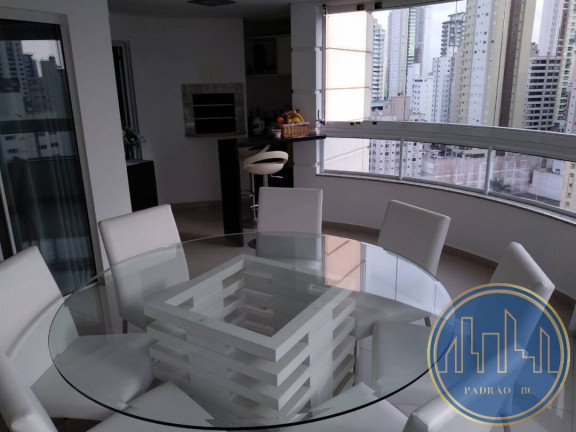 Imagem Apartamento com 3 Quartos para Temporada, 150 m² em Centro - Balneário Camboriú Imagem Apartamento com 3 Quartos para Temporada, 150 m² em Centro - Balneário Camboriú