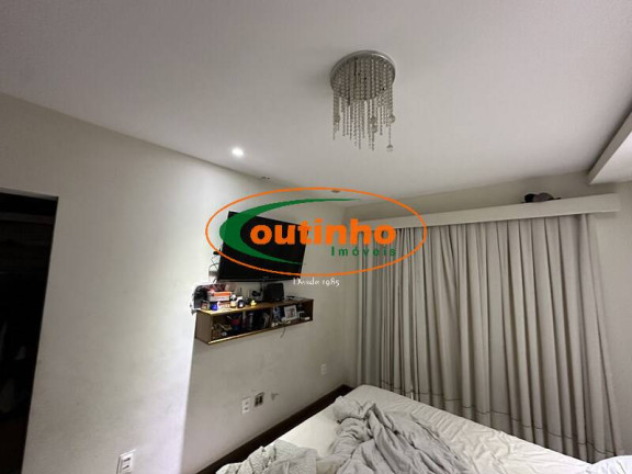 Imagem Casa com 3 Quartos à Venda, 220 m² em Andaraí - Rio De Janeiro Imagem Casa com 3 Quartos à Venda, 220 m² em Andaraí - Rio De Janeiro