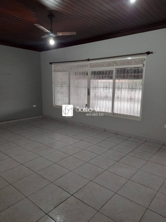 Imagem Casa com 3 Quartos à Venda, 300 m² em Jardim Santa Maria - Jacareí Imagem Casa com 3 Quartos à Venda, 300 m² em Jardim Santa Maria - Jacareí