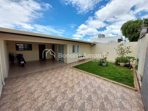 Casa com 3 Quartos à Venda, 212 m² em Jardim Santa Genebra - Campinas