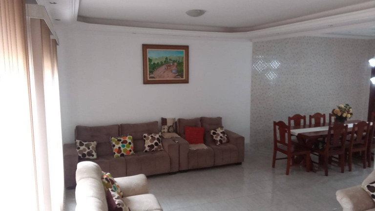 Imagem Casa com 4 Quartos à Venda, 200 m² em Centro - Boituva Imagem Casa com 4 Quartos à Venda, 200 m² em Centro - Boituva