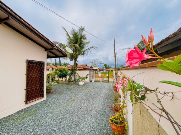 Imagem Casa com 3 Quartos à Venda, 360 m² em Centro - Balneário Barra Do Sul