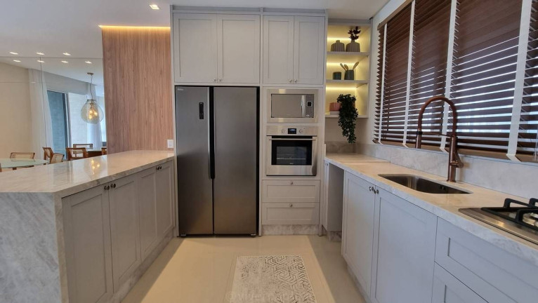 Imagem Apartamento com 4 Quartos à Venda, 144 m² em Centro - Balneário Camboriú Imagem Apartamento com 4 Quartos à Venda, 144 m² em Centro - Balneário Camboriú