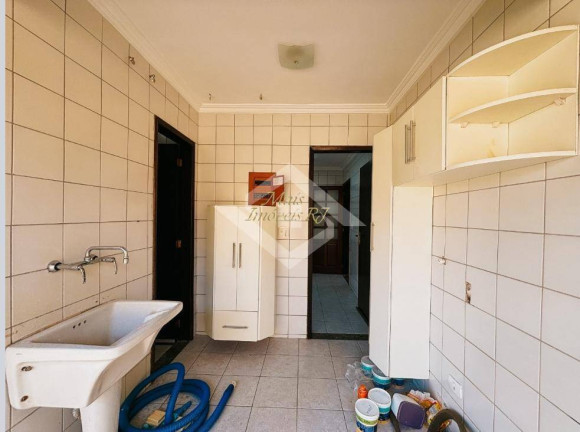 Imagem Casa com 3 Quartos à Venda, 450 m² em Itaipu - Niterói