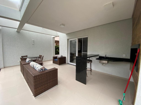 Imagem Casa com 5 Quartos à Venda, em Atlantida - Xangri-la Imagem Casa com 5 Quartos à Venda, em Atlantida - Xangri-la