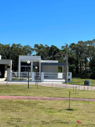 Casa com 3 Quartos à Venda, 140 m² em Passo De Torres - Passo De Torres
