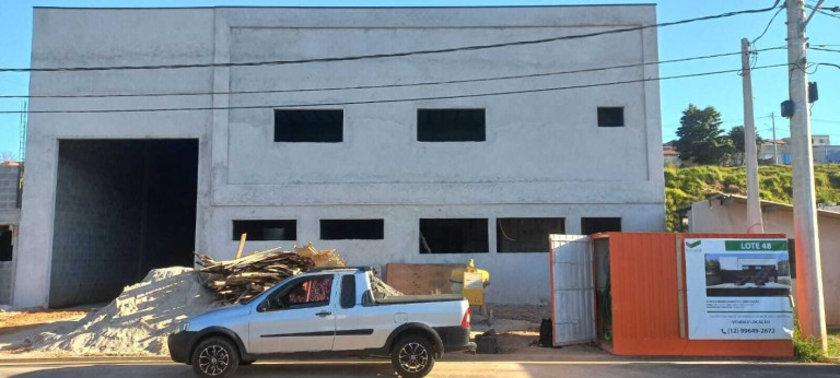 Imagem Galpão à Venda, 625 m² em Rio Comprido - Jacareí Imagem Galpão à Venda, 625 m² em Rio Comprido - Jacareí