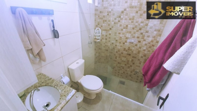 Imagem Casa com 2 Quartos à Venda, 175 m² em Centro - Pelotas Imagem Casa com 2 Quartos à Venda, 175 m² em Centro - Pelotas