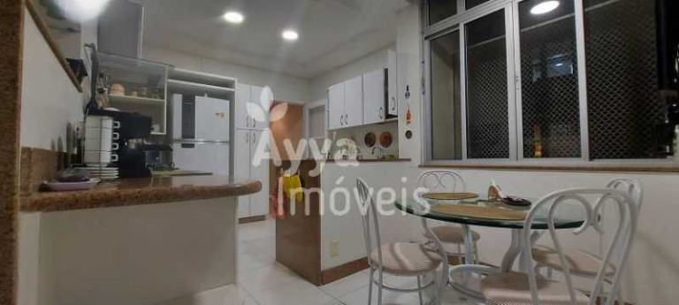 Imagem Apartamento com 4 Quartos à Venda, 220 m² em Flamengo - Rio De Janeiro Imagem Apartamento com 4 Quartos à Venda, 220 m² em Flamengo - Rio De Janeiro