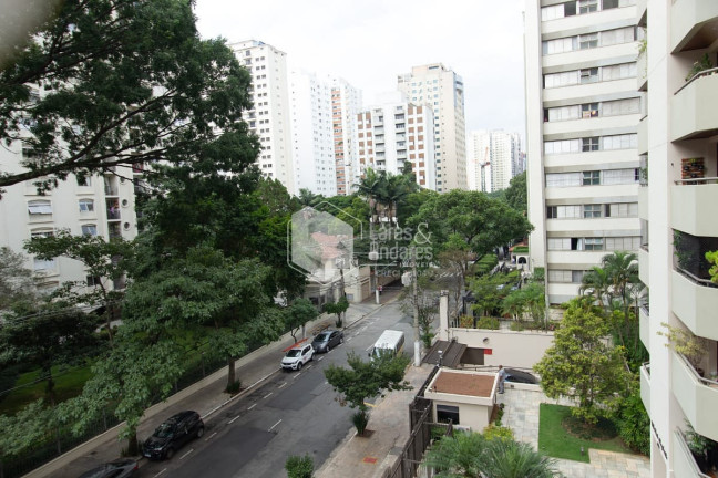 Imagem Apartamento com 2 Quartos à Venda, 60 m² em Moema - São Paulo Imagem Apartamento com 2 Quartos à Venda, 60 m² em Moema - São Paulo
