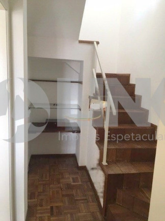 Imagem Imóvel com 2 Quartos à Venda, 131 m² em Menino Deus - Porto Alegre
