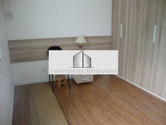 Imagem Casa com 3 Quartos à Venda, 292 m² em Jardim Sabará - Porto Alegre Imagem Casa com 3 Quartos à Venda, 292 m² em Jardim Sabará - Porto Alegre