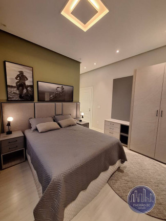 Imagem Apartamento com 4 Quartos à Venda, 217 m² em Meia Praia - Itapema Imagem Apartamento com 4 Quartos à Venda, 217 m² em Meia Praia - Itapema