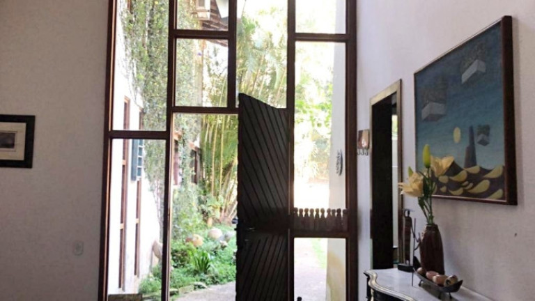 Imagem Casa com 4 Quartos à Venda, 450 m² em Chácara Do Refúgio - Carapicuíba Imagem Casa com 4 Quartos à Venda, 450 m² em Chácara Do Refúgio - Carapicuíba