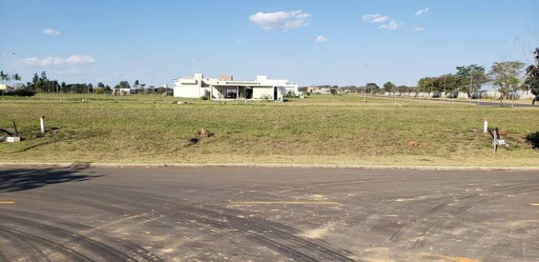 Imagem Terreno à Venda, 510 m² em Centro - Jaguariúna Imagem Terreno à Venda, 510 m² em Centro - Jaguariúna