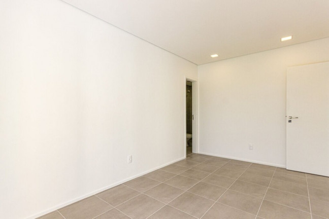 Imagem Imóvel com 2 Quartos à Venda, 77 m² em Botafogo - Rio De Janeiro Imagem Imóvel com 2 Quartos à Venda, 77 m² em Botafogo - Rio De Janeiro