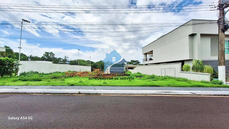Terreno à Venda, 800 m² em Da Paz - Manaus