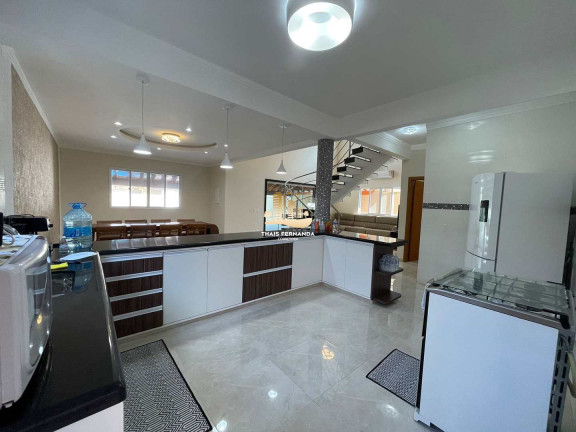 Imagem Casa com 5 Quartos à Venda, 261 m² em Flórida - Praia Grande Imagem Casa com 5 Quartos à Venda, 261 m² em Flórida - Praia Grande