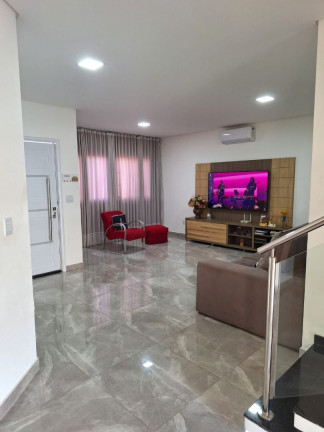 Imagem Sobrado com 4 Quartos para Alugar, 180 m² em Residencial Terras Do Vale - Caçapava Imagem Sobrado com 4 Quartos para Alugar, 180 m² em Residencial Terras Do Vale - Caçapava