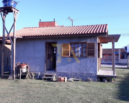 Imagem Casa com 1 Quarto à Venda, 30 m² em Campo Duna - Garopaba Imagem Casa com 1 Quarto à Venda, 30 m² em Campo Duna - Garopaba