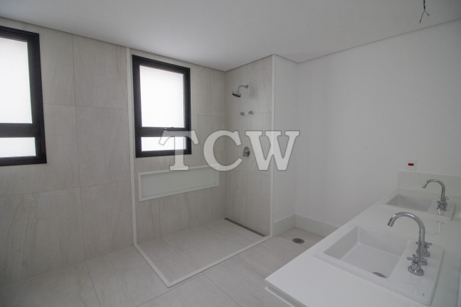 Imagem Apartamento com 4 Quartos à Venda, 375 m² em Moema - São Paulo Imagem Apartamento com 4 Quartos à Venda, 375 m² em Moema - São Paulo