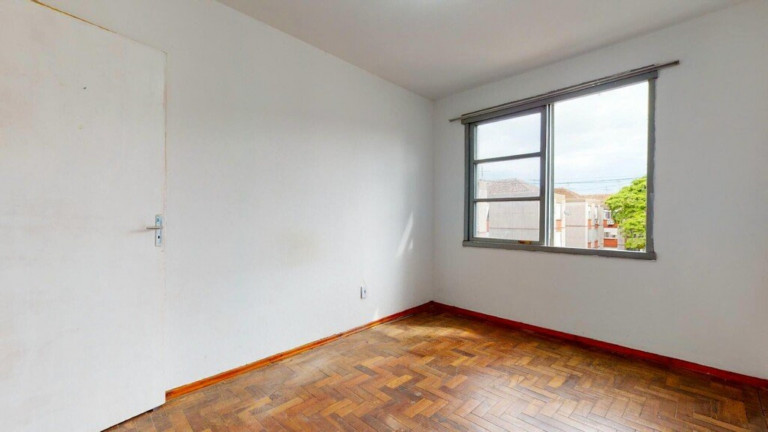 Imagem Imóvel com 1 Quarto à Venda, 42 m² em Jardim Itu - Porto Alegre Imagem Imóvel com 1 Quarto à Venda, 42 m² em Jardim Itu - Porto Alegre