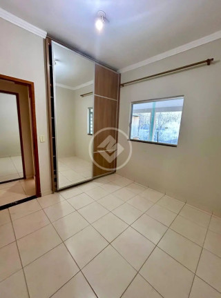 Imagem Casa com 3 Quartos à Venda, 190 m² em Residencial Flamingo - Goiânia Imagem Casa com 3 Quartos à Venda, 190 m² em Residencial Flamingo - Goiânia