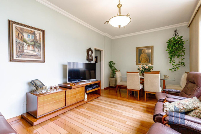 Apartamento com 3 Quartos à Venda, 105 m² em Jardim Paulista - São Paulo