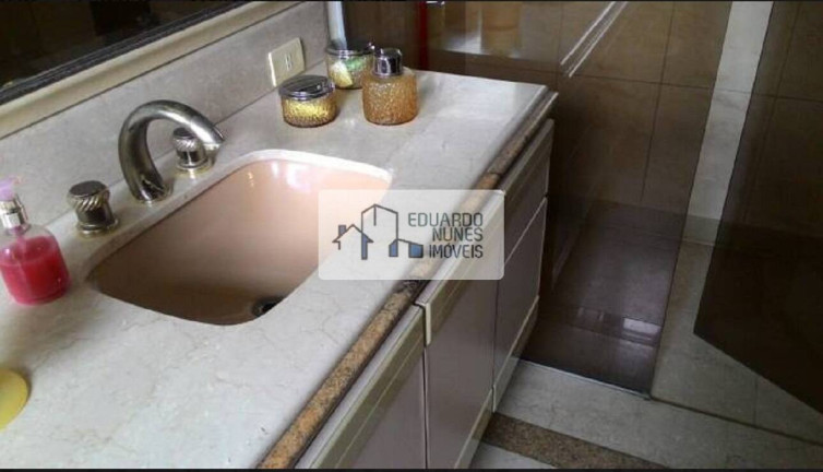 Imagem Apartamento com 4 Quartos à Venda, 250 m² em Santo Antônio - Belo Horizonte Imagem Apartamento com 4 Quartos à Venda, 250 m² em Santo Antônio - Belo Horizonte