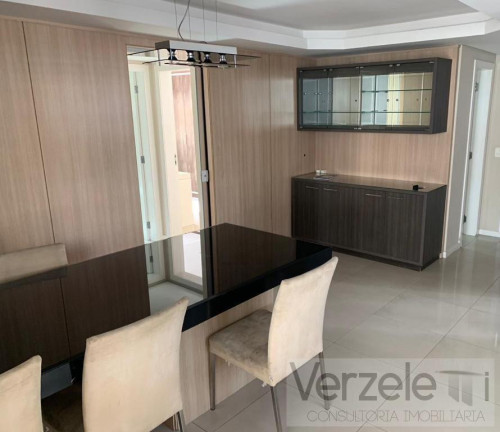 Imagem Apartamento com 3 Quartos para Alugar, 170 m² em Centro - Balneário Camboriú Imagem Apartamento com 3 Quartos para Alugar, 170 m² em Centro - Balneário Camboriú