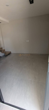 Imagem Casa com 2 Quartos à Venda, 86 m² em Praça Seca - Rio De Janeiro Imagem Casa com 2 Quartos à Venda, 86 m² em Praça Seca - Rio De Janeiro