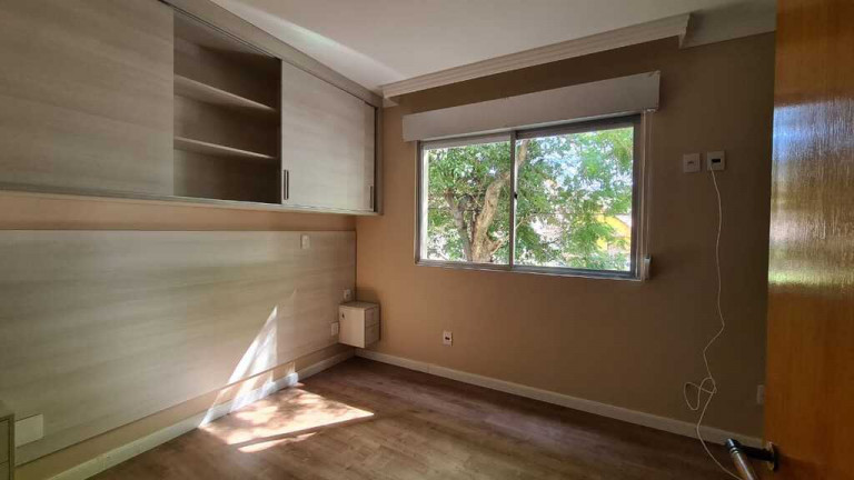 Imagem Apartamento com 2 Quartos à Venda, 81 m² em Partenon - Porto Alegre