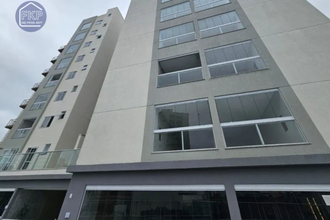 Imagem Apartamento com 2 Quartos à Venda, 56 m² em São Judas - Itajaí