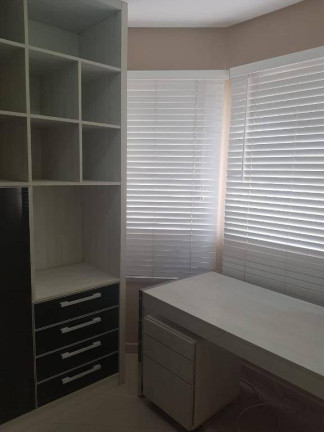 Imagem Sobrado com 3 Quartos à Venda, 240 m² em Independência - Taubaté
