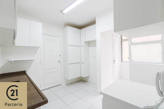 Imagem Apartamento com 3 Quartos à Venda, 117 m² em Itaim Bibi - São Paulo Imagem Apartamento com 3 Quartos à Venda, 117 m² em Itaim Bibi - São Paulo