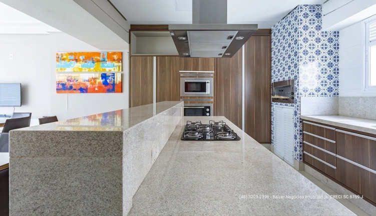 Imagem Apartamento com 3 Quartos à Venda, 192 m² em Centro - Florianópolis Imagem Apartamento com 3 Quartos à Venda, 192 m² em Centro - Florianópolis