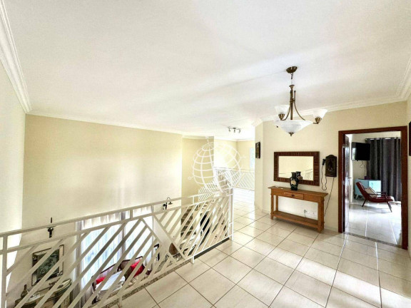 Imagem Casa com 4 Quartos à Venda, 353 m² em Condomínio Shambala I - Atibaia