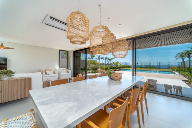 Imagem Casa com 5 Quartos à Venda, 458 m² em Praia Do Estaleiro - Balneário Camboriú
