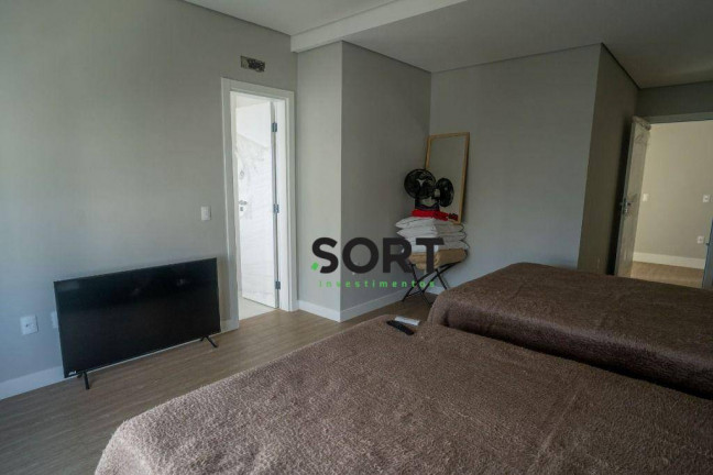 Imagem Apartamento com 3 Quartos à Venda, 143 m² em Centro - Balneário Camboriú