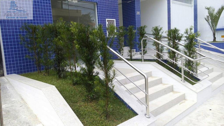 Imagem Apartamento com 2 Quartos à Venda, 77 m² em Centro - Camboriú