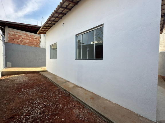 Imagem Casa com 2 Quartos à Venda, 185 m² em Monte Sinai - Esmeraldas Imagem Casa com 2 Quartos à Venda, 185 m² em Monte Sinai - Esmeraldas
