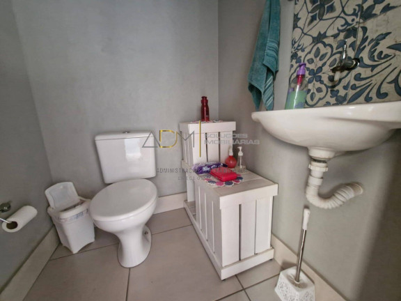 Imagem Casa com 3 Quartos à Venda, 357 m² em Centro - Botucatu Imagem Casa com 3 Quartos à Venda, 357 m² em Centro - Botucatu