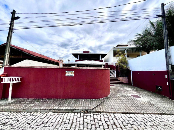 Casa com 6 Quartos à Venda,  em Praia Linda - São Pedro Da Aldeia