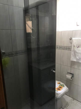 Imagem Casa com 4 Quartos à Venda, 230 m² em Jardim Itu - Porto Alegre Imagem Casa com 4 Quartos à Venda, 230 m² em Jardim Itu - Porto Alegre